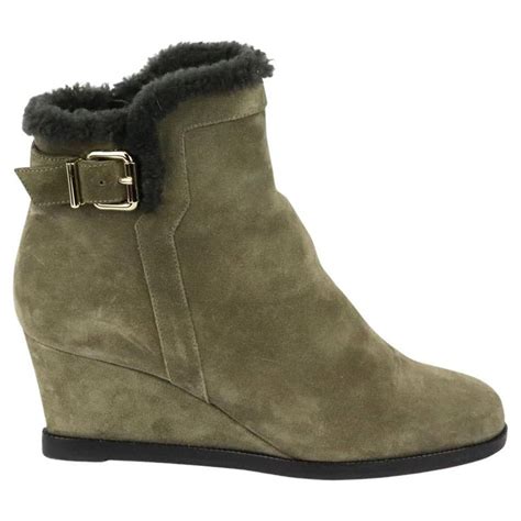 fendi shearling-lined suede wedge boots|Fendi.